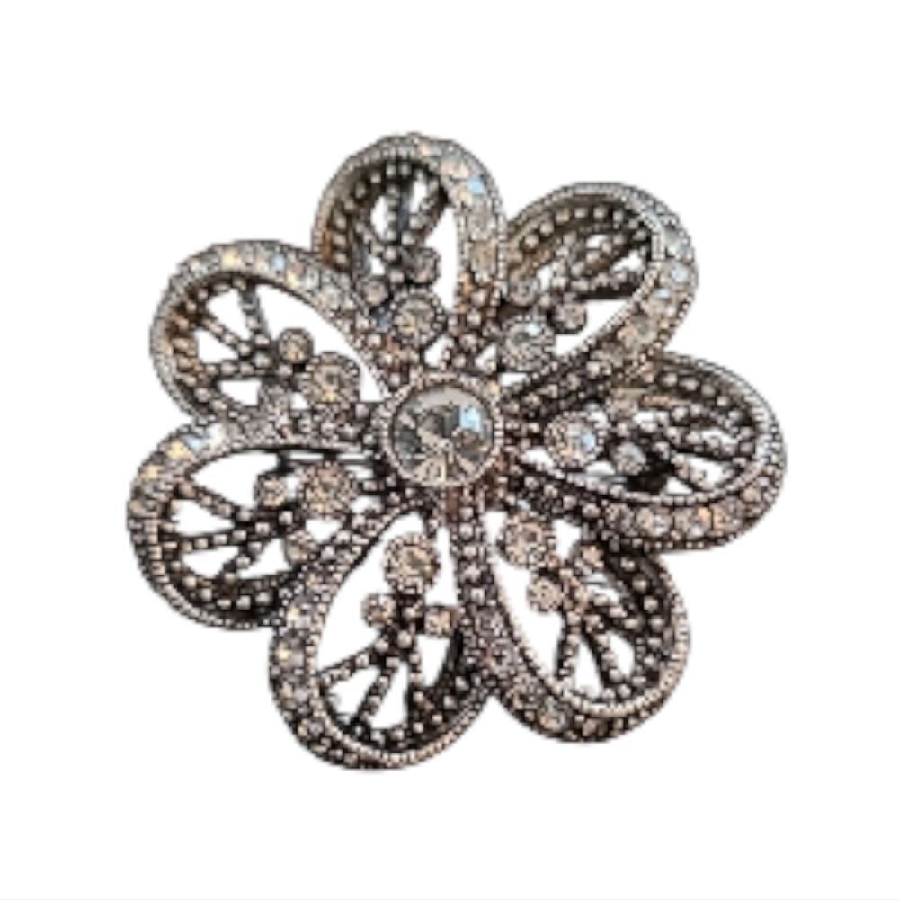 NWOT Premier Designs Silver Crystal Brooch Signed